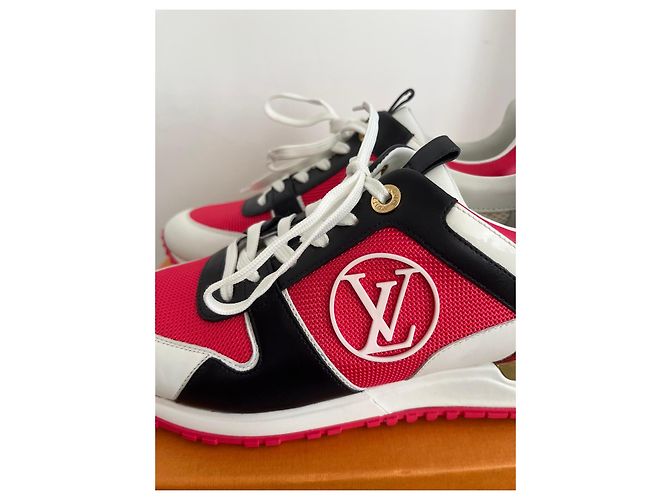 Sneaker Louis Vuitton Run Away – Pelle e Rete Rossa / Nera / Bianca Nero Bianco Rosso D'oro - vista 4