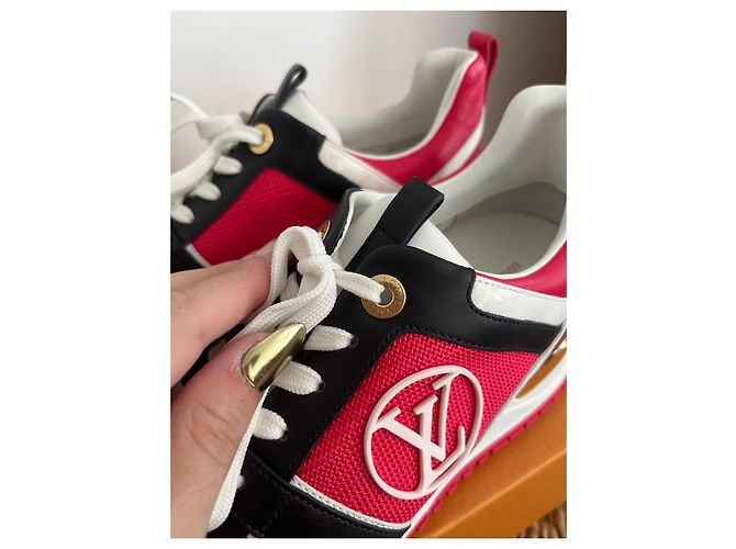Sneaker Louis Vuitton Run Away – Pelle e Rete Rossa / Nera / Bianca Nero Bianco Rosso D'oro - vista 5