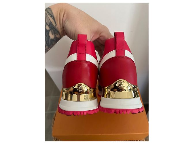 Sneaker Louis Vuitton Run Away – Pelle e Rete Rossa / Nera / Bianca Nero Bianco Rosso D'oro - vista 6