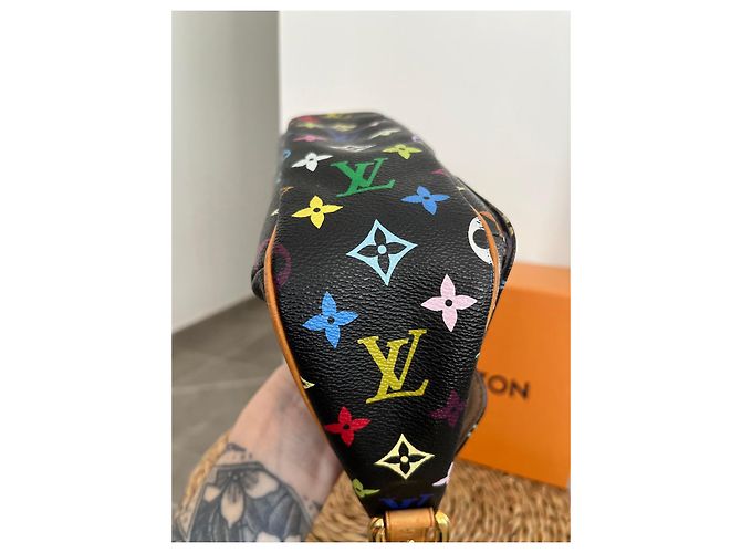 Louis Vuitton Lodge PM – Multicolore Monogram Canvas Black Murakami Multiple colors - view 10