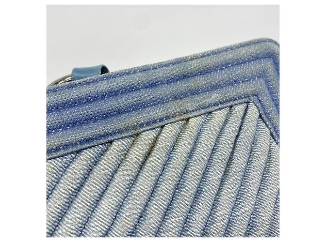 Borsa tote in denim blu Chanel Boy - vista 8