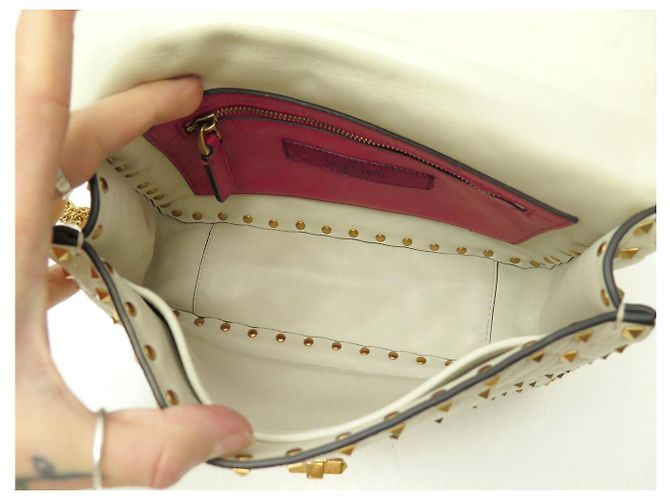 BORSO A SPALLA VALENTINO ROCKSTUD SPIKE MEDIO IN PELLE ECRU Crudo - vista 11