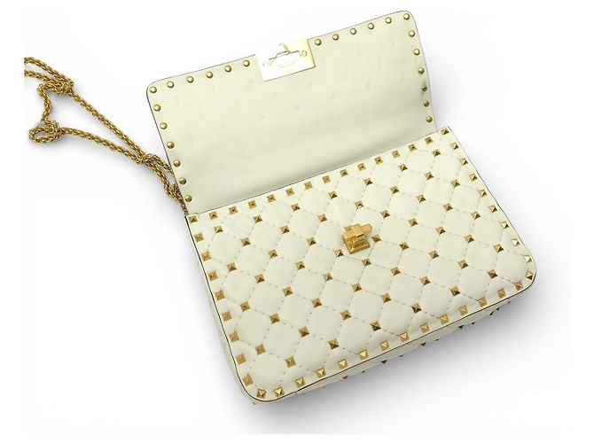 BORSO A SPALLA VALENTINO ROCKSTUD SPIKE MEDIO IN PELLE ECRU Crudo - vista 9