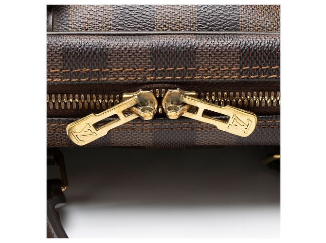 Borsa Porta Documenti da Viaggio Damier Ebene Louis Vuitton Marrone - vista 9