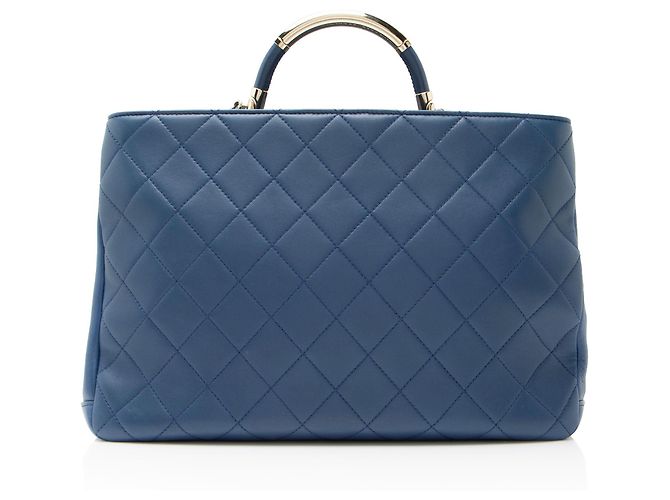 Gabrielle Chanel Carry Chic Einkaufstasche aus Lammleder Blau - Ansicht 3