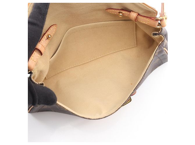 Borsa a Spalla Pochette Beverly Monogramma Louis Vuitton - vista 5