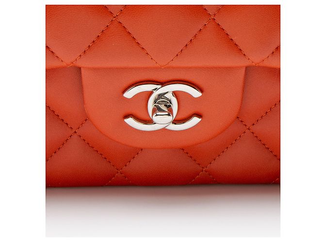 Gabrielle Borsa Chanel Classic Jumbo in Pelle di Agnello con Doppio Patta Arancione - vista 9