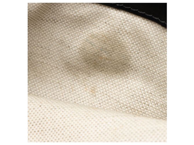 Belt bag con tasca perforata e logo GG in rilievo Gucci Nero - vista 10
