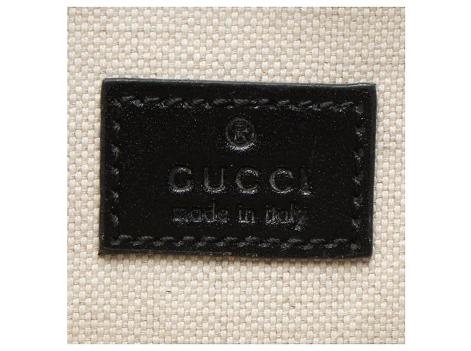 Belt bag con tasca perforata e logo GG in rilievo Gucci Nero - vista 8