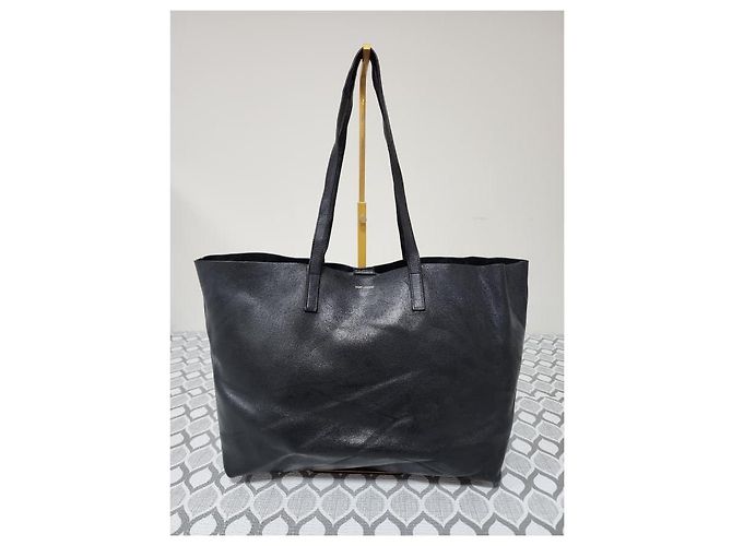 Yves Saint Laurent Schwarze YSL Saint Laurent Leder-Tote - Ansicht 2