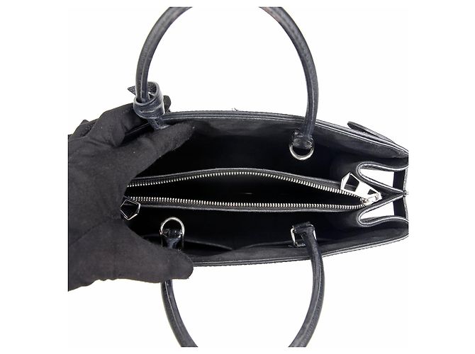 Louis Vuitton Borsa a Spalla Twist Tote Nero - vista 10