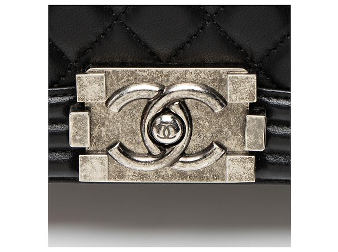 Borsa Boy Old Medium in Pelle di Agnello Chanel Nero - vista 9