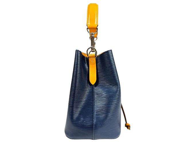 Néonoé Borsa a Spalla NeoNoe BB in Pelle Epi Louis Vuitton Arancione Blu navy - vista 4