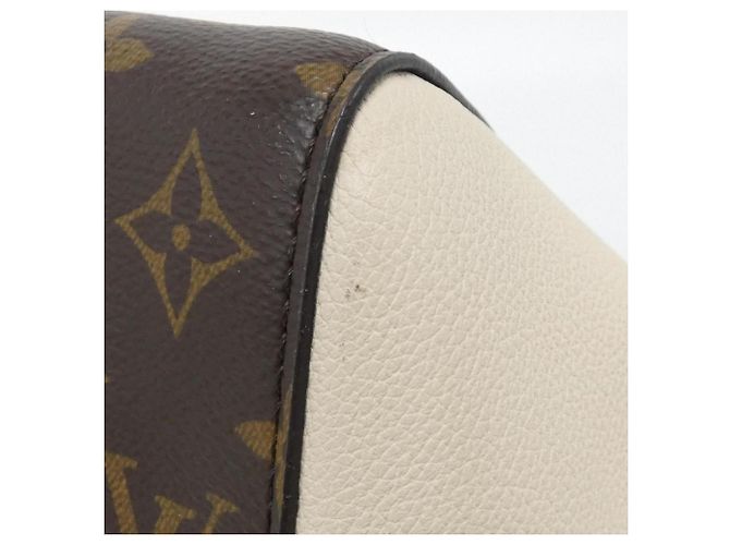 Louis Vuitton Monogram Fold Tote PM Handbag Black Cream Fuschia - vista 3