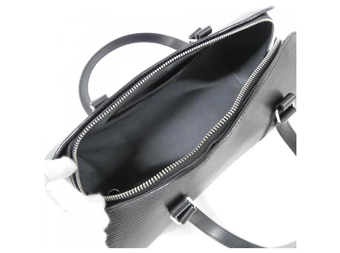 Borsa Soufflot Epi Louis Vuitton Nero - vista 7