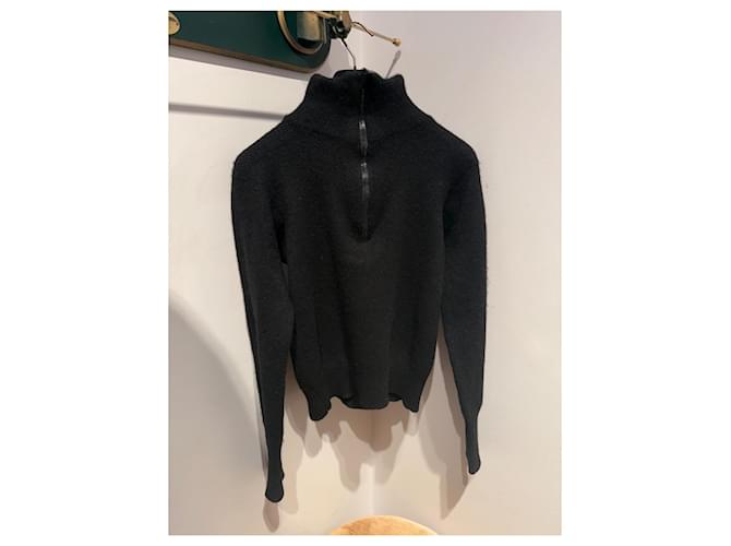 Chanel Pullover aus schwarzem Kaschmir und weißem CC - Ansicht 3