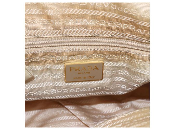 PRADA Borsa a Spalla con Catena Nylon Avorio Oro Auth 164262 D'oro Crudo - vista 18