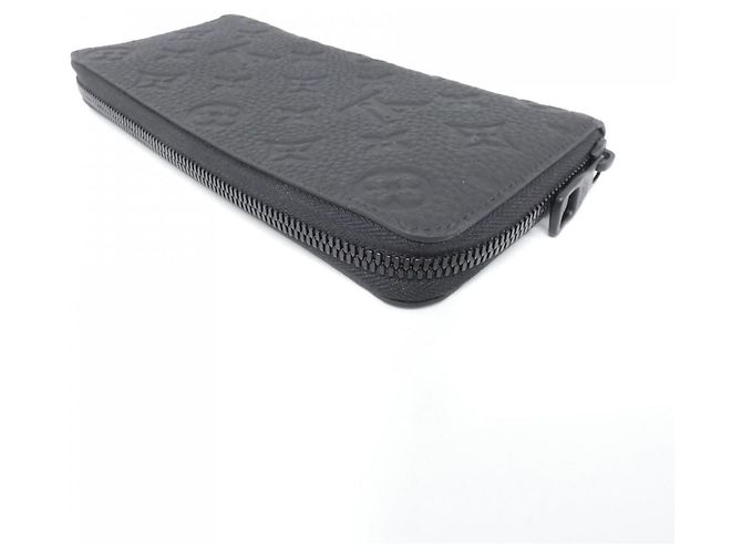 Louis Vuitton Taurillon Monogram Zippy Wallet Black - view 2