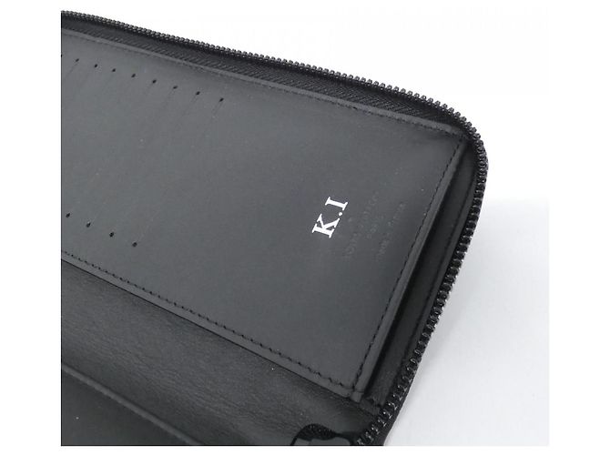 Louis Vuitton Taurillon Monogram Zippy Wallet Black - view 5