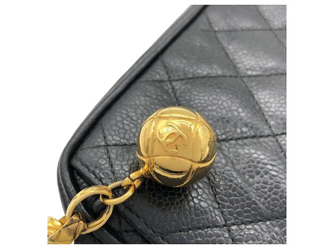Bolsa de ombro em couro de bezerro granulado preto Chanel 02007 - vista 4