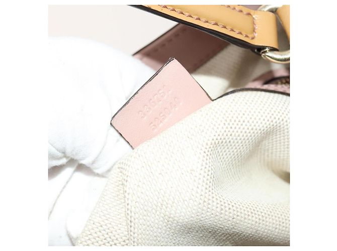 Borsa a spalla convertibile Gucci Soho in vernice piccola Beige - vista 7