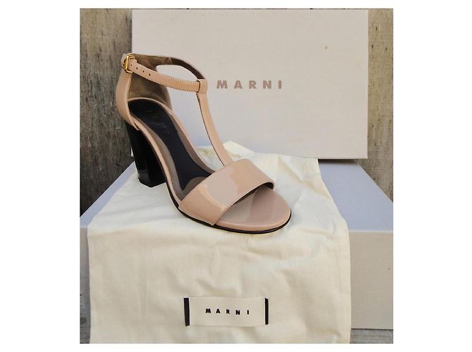 Sandali Marni in pelle verniciata beige - vista 3