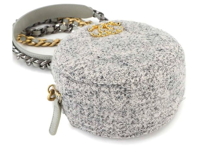 Borsa a spalla a catena Chanel 19 Round Clutch Marrone - vista 5