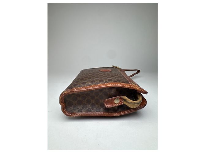Céline Clutch in pelle monogramma Triomphe Celine Paris vintage marrone - vista 11