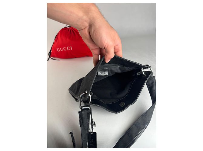 Vintage Gucci Monogram Shoulder Bag Black - view 3