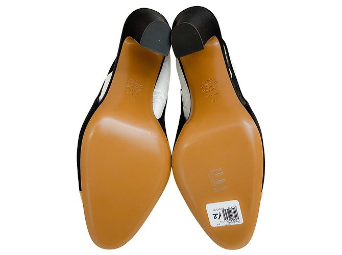 Pumps Slingback in Satin Nero Alexandre Vauthier con Punta Dorata - vista 11