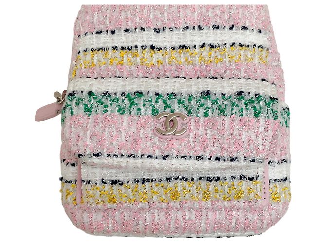Chanel 2024 Mini Zaino in Tweed Rosa - vista 4