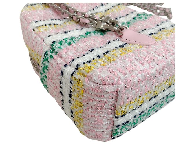 Chanel 2024 Mini Zaino in Tweed Rosa - vista 8