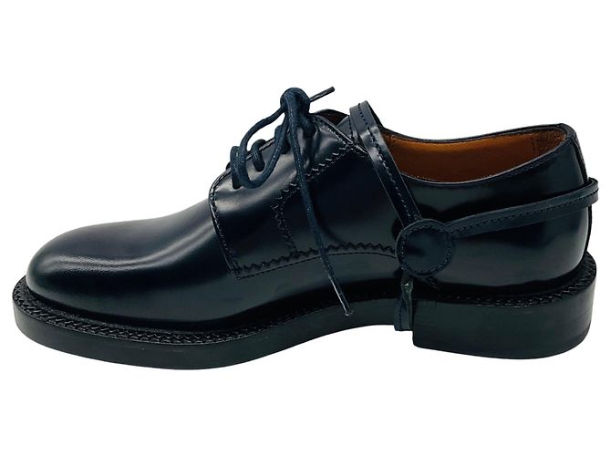 Scarpe Derby in pelle blu navy con cinturini di Lanvin - vista 3