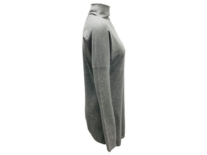 Grauer Cashmere-Pullover mit langem Arm, Stehkragen, Rüschen und Strassverzierungen von Brunello Cucinelli - Ansicht 2