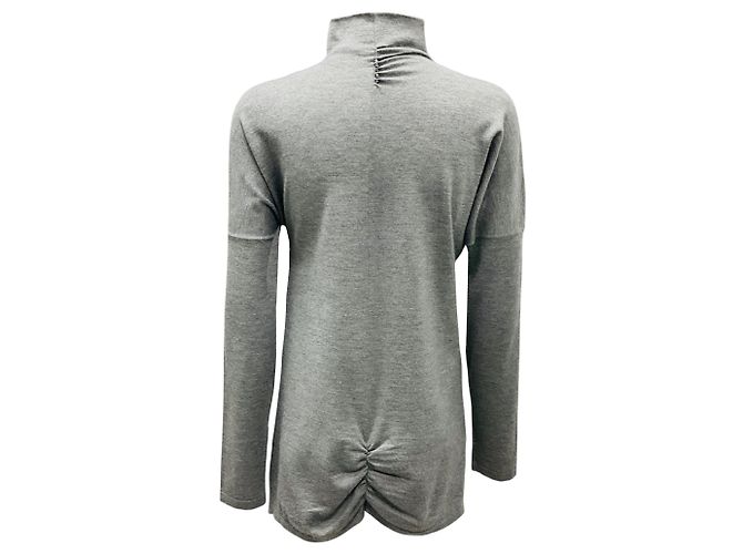 Grauer Cashmere-Pullover mit langem Arm, Stehkragen, Rüschen und Strassverzierungen von Brunello Cucinelli - Ansicht 3