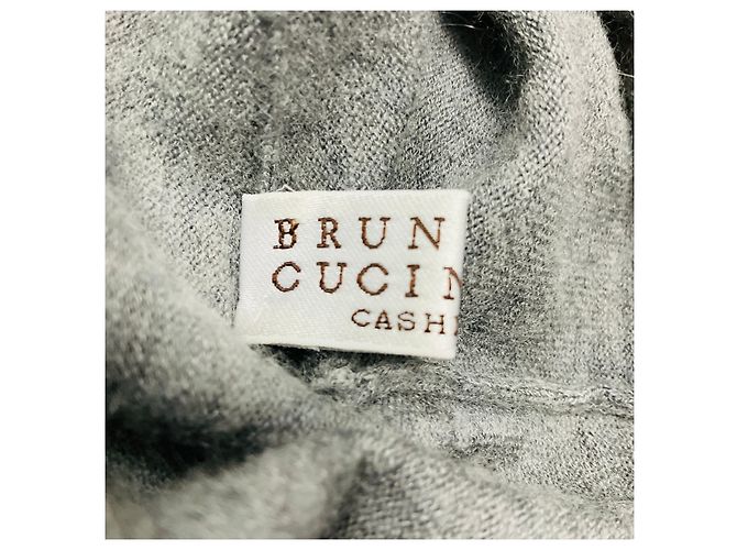 Grauer Cashmere-Pullover mit langem Arm, Stehkragen, Rüschen und Strassverzierungen von Brunello Cucinelli - Ansicht 5
