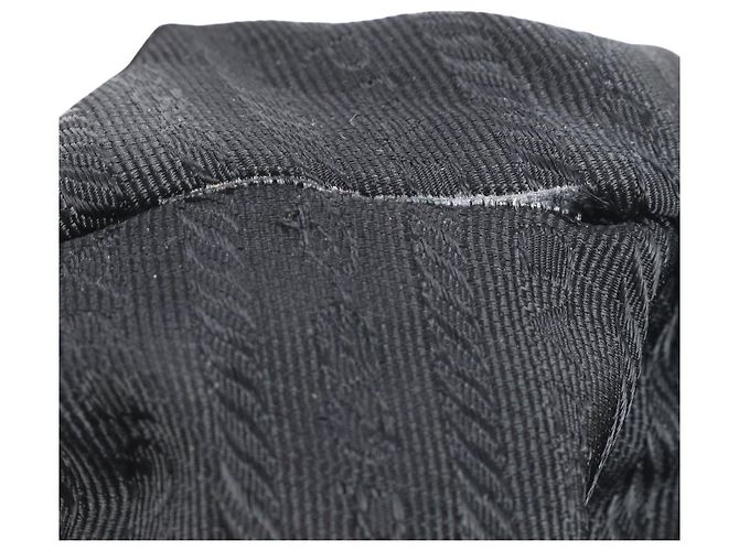 Borsa a tracolla in nylon nero con logo Prada e fibbia - vista 8