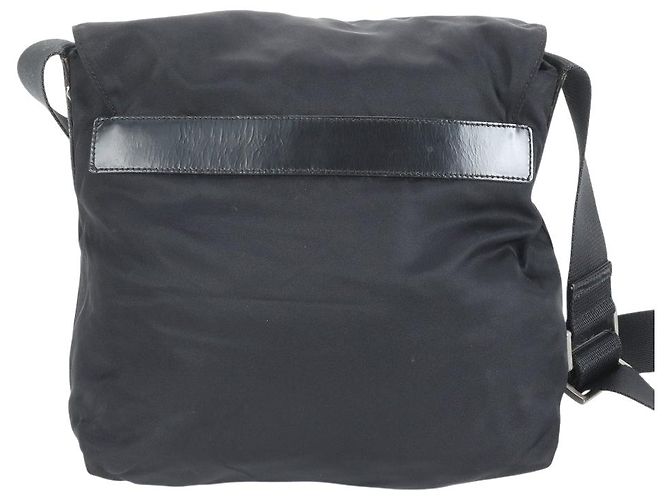 Borsa a tracolla in nylon tessuto nero con logo Prada e fibbia - vista 3