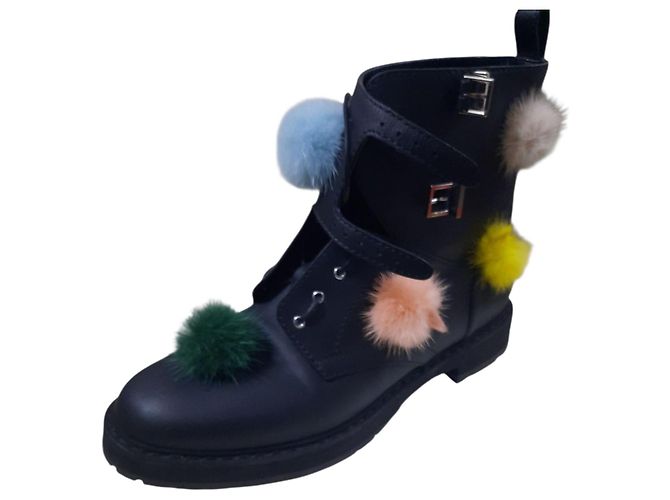Fendi Pom-Pom Lederstiefel schwarz - Ansicht 7