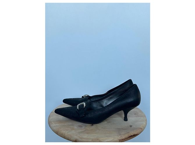 Décolleté Prada in pelle nera con punta affusolata Nero - vista 2