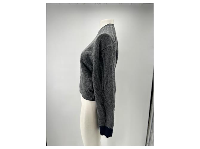 Autre Marque Asymmetrischer grauer Pullover aus Wolle - Ansicht 4