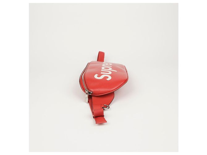 Louis Vuitton Marsupio Supreme Rosso - vista 8
