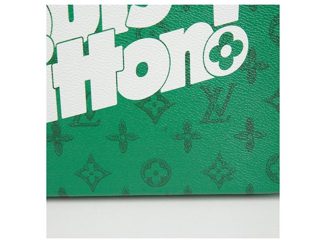 Louis Vuitton Clutch Pochette Voyage MM Verde - vista 3
