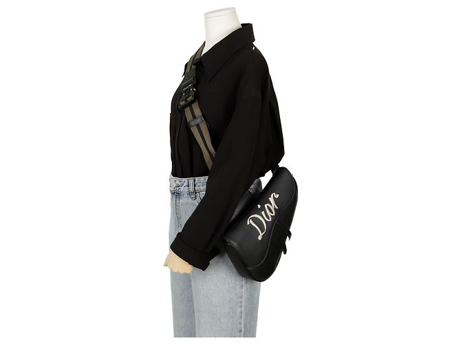 Saddle Dior Bolsa de Ombro Messenger em Forma de Selim Preto - vista 12