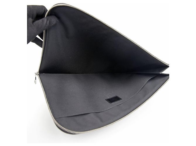 Louis Vuitton Clutch Pochette Jour GM Nero - vista 10