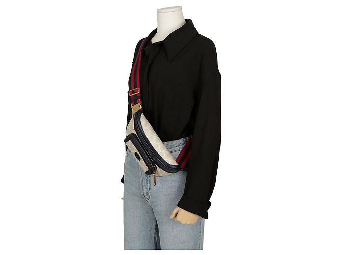 Gucci Interlocking Belt Bag Blue - view 10