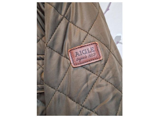Chaqueta acolchada Aigle verde con cinturón - vista 7