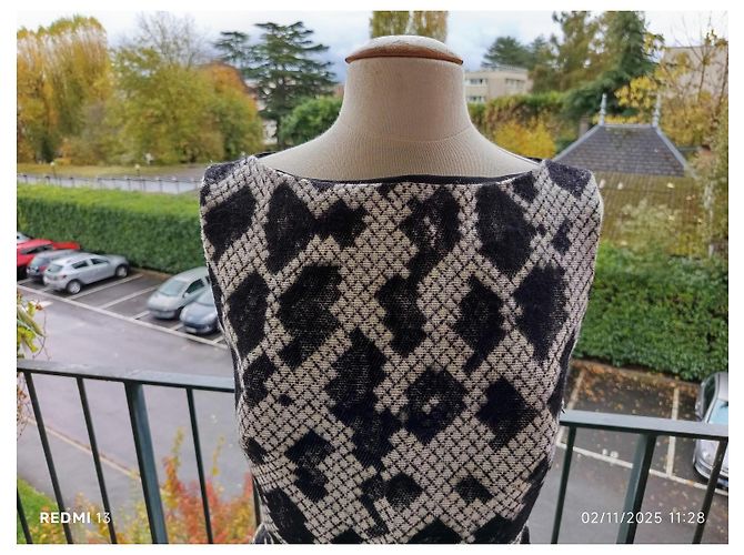 Abito Balenciaga Nero Multicolore in Seta e Lana - vista 3