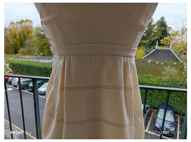 Miu Miu Seidenkleid Creme Roh - Ansicht 14