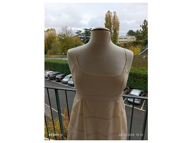 Miu Miu Seidenkleid Creme Roh - Ansicht 2